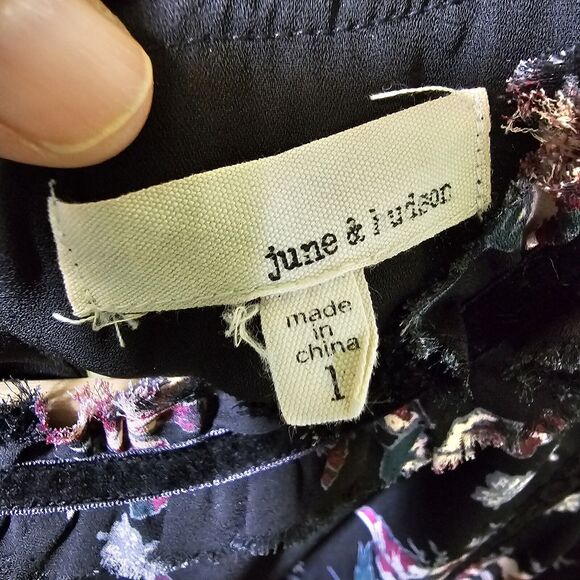 June & Hudson Dark Floral Print Prairie Dress Size Large Whimsygoth - Picture 5 of 11